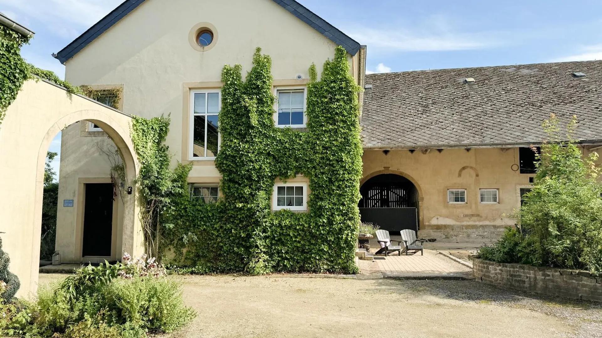 Cottage House Weyer Horse&Groom Room Homestay